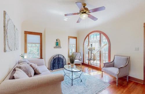 Feldman's House | Historic on 5th