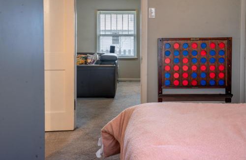 Springfield House | Historic Route-66 Bungalow