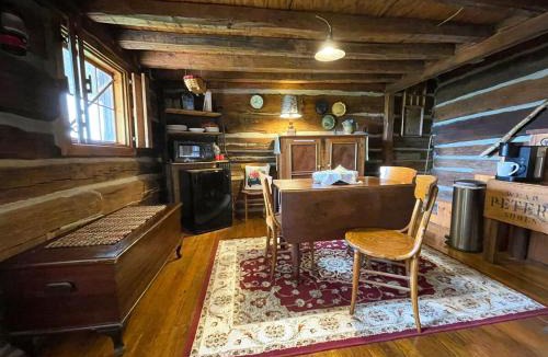 McGregor House | Historic Sadie's Log Cabin