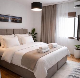 Karuc House | Holiday home Haustor with Skadar lake view