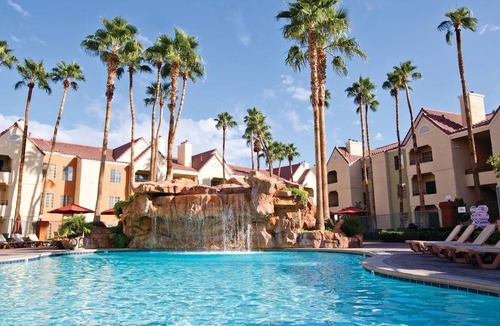 Las Vegas Hotel | Holiday Inn Club Vacations at Desert Club Resort