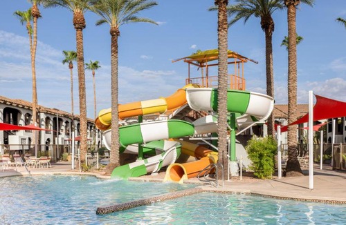 North Scottsdale Hotel | Holiday Inn Club Vacations Scottsdale Resort