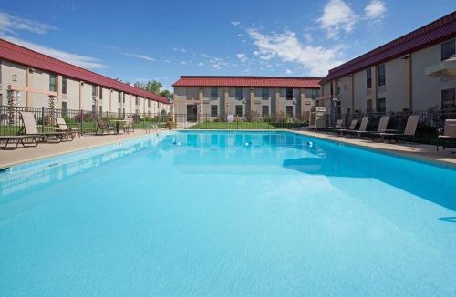 Cody Hotel | Holiday Inn Cody - Convention Center by IHG