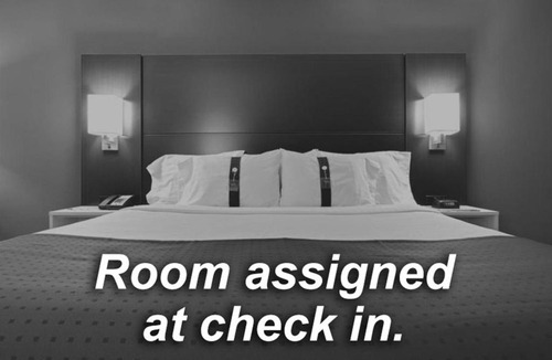 Lakewood Hotel | Holiday Inn Denver Lakewood by IHG