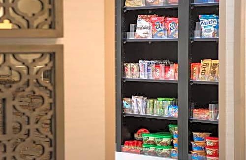 Le Claire Hotel | Holiday Inn Express Le Claire Riverfront-Davenport, an IHG Hotel