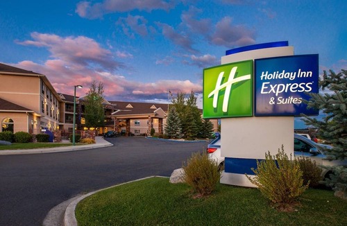 Gunnison Hotel | Holiday Inn Express Hotel & Suites Gunnison, an IHG Hotel