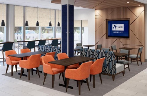 Ankeny Hotel | Holiday Inn Express - Des Moines - Ankeny by IHG