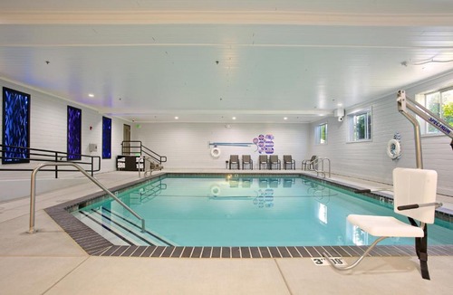 Paso Robles Hotel | Holiday Inn Express Hotel & Suites - Paso Robles by IHG