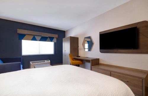 Moab Hotel | Holiday Inn Express Hotel & Suites Moab by IHG