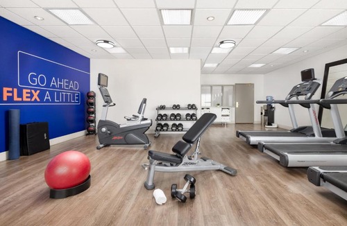 Las Vegas Hotel | Holiday Inn Express Las Vegas Stadium Area by IHG