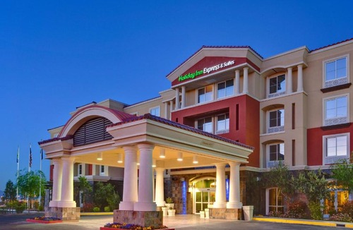 Spring Valley Hotel | Holiday Inn Express & Suites Las Vegas SW Springvalley by IHG