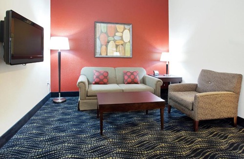 Grand Junction Hotel | Holiday Inn & Suites Grand Junction-Airport by IHG