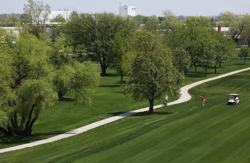 Sioux Falls Hotel | Holiday Inn & Suites Sioux Falls - Airport by IHG
