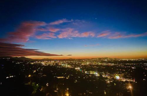 Hollywood Hills West House | Hollywood Hills Haven-Guest House
