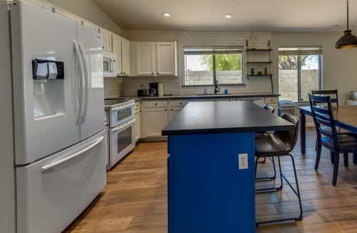 Gilbert House | Home w/Poolside Escape! 5 Mi to Dtwn Gilbert
