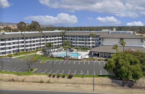 Santa Maria Hotel | Homewood Suites by Hilton Santa Maria
