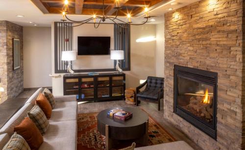 Jackson Hotel | Homewood Suites by Hilton Jackson