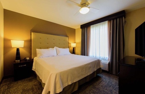 Chandler Hotel | Homewood Suites by Hilton Phoenix Chandler Fashion Center