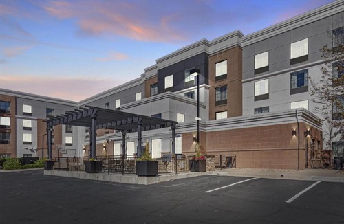 Englewood Hotel | Homewood Suites by Hilton Denver Tech Center