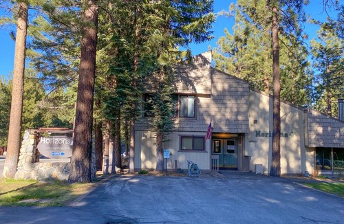 Mammoth Lakes House | Horizons 4 - Pool & Hot Tub Access