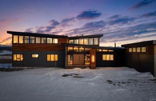 Tetonia House | Hot Tub, 23 Mi to Grand Targhee: Luxe Retreat