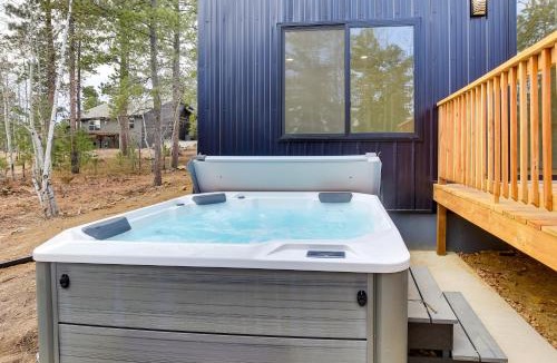 Deadwood House | Hot Tub & ATV Trails: Cabin in Powder House Pass!