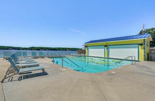 Osage Beach House | Hot Tub + Fire Pit: Margaritaville Resort Home!