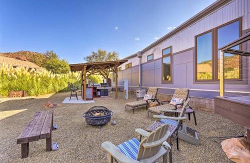 West Sedona House | Hot Tub & Fire Pit: Pet-Friendly Sedona Home
