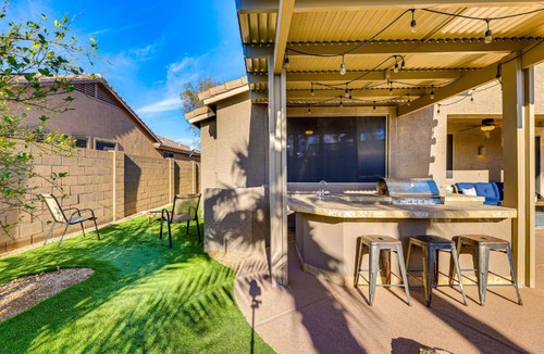 Estrella Mountain Ranch House | Hot Tub & Heated Pool: Home in Estrella Mtn Ranch