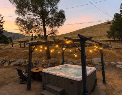 Kernville House | Hot Tub, Mountain Views, EV Charger, Private Beach