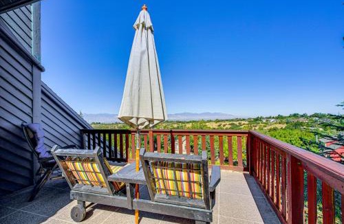 Granite House | Hot Tub & Mtn Views: Charming Utah Canyon Retreat