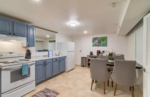 Lamar Heights Area House | Hot Tub, Pool Table, Fireplace, Sunny Patio