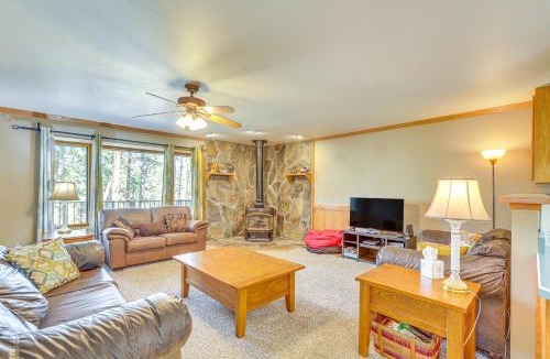 Lead House | Hot Tub, Trailer Parking: Lead, Sturgis Rally Base