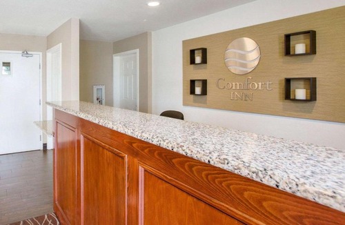 Morro Bay Hotel | Hotel Avisa Downtown