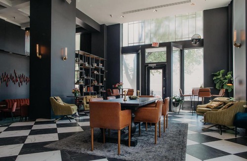 Downtown Omaha Hotel | Hotel Deco Omaha, Tapestry Collection by Hilton