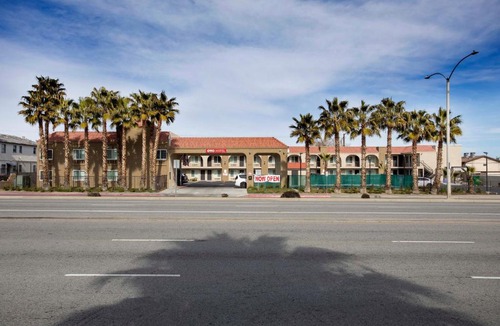 Palmdale Hotel | Hotel Palmdale - Antelope Valley