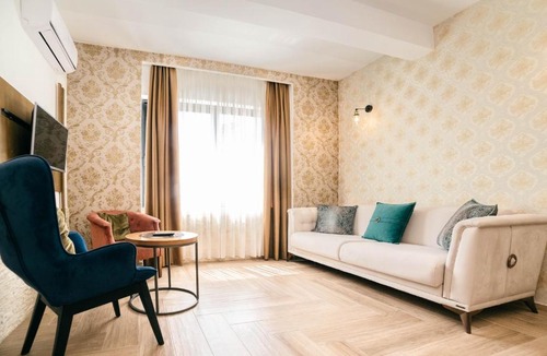 Gjerana Hotel | Hotel Platino Prestige