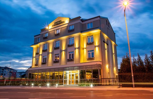 Podgorica Hotel | Hotel Resurs