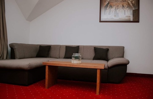 Mojkovac Hotel | Hotel Serdar