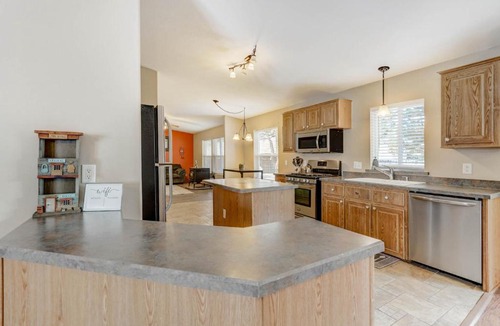 Buena Vista House | House near Hot Springs with HOT Tub! In BV, CO