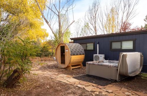 West Sedona House | Huge Sedona Compound Gym Two Spas Casitas Pond