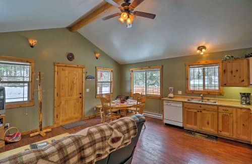 Whitefish House | Hungry Horse Cabin: Deck, Fire Pit, Near Glacier!