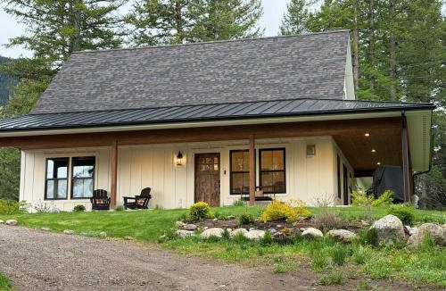 Whitefish House | Hungry Horse Farmhouse
