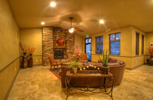 St. George House | Hurricane Heights-D9- Fireplace, Jacuzzi, BBQ Steps From Fitness Center and Pools