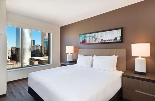 Downtown Denver Hotel | Hyatt House Denver Downtown