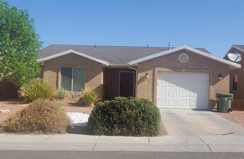 Page House | I Deal Lake Powell Home 3BR, Jacuzzi, BBQ, Firepit