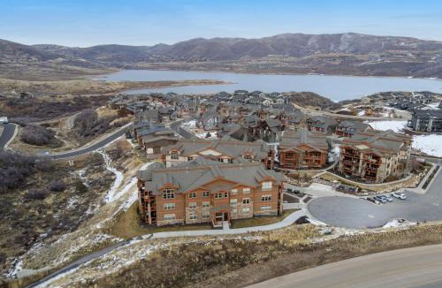 Park City House | Ideal Condo 2 Minute Drive to Deer Valley