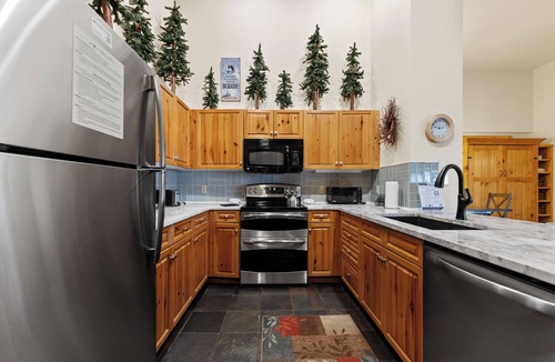 River Run Condo | Ideally Located Condo in River Run Close to Gondola, Shops, and Dining!