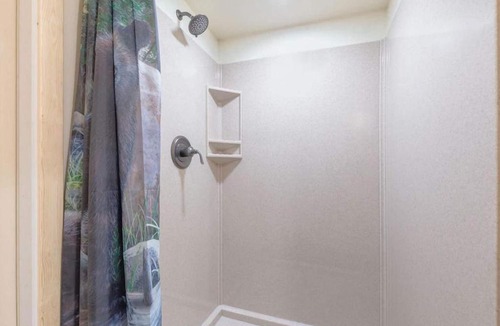 Tofte Apartment | Indoor Sauna FIrePlace Garage Wifi Smart TV