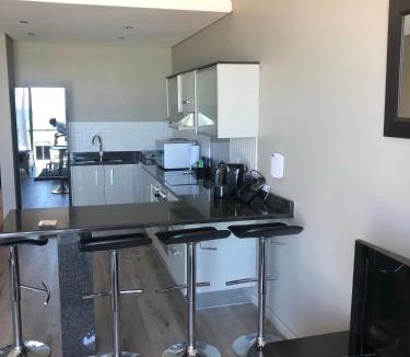 Bloubergstrand Apartment | Infinity Self Catering Beachfront Apartment 302